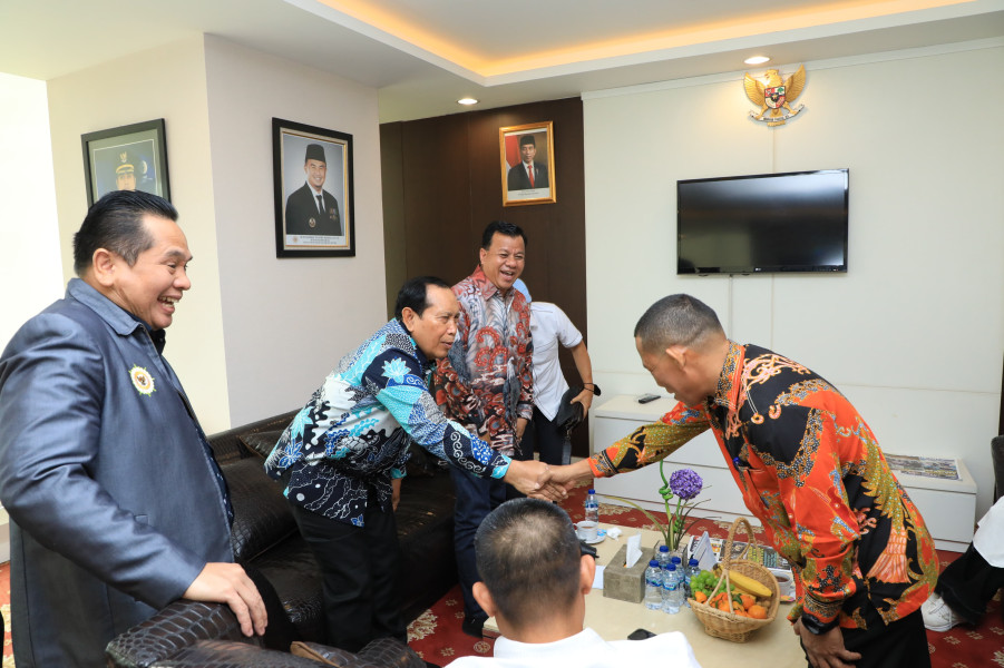 Hadiri Rapat APKASI,  Bupati Kuansing Suhardiman Amby; Penting Dan Strategis