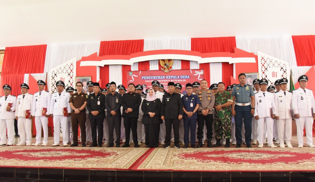 Hadiri Pengukuhan Kades, Ketua DPRD Bengkalis Ajak Bersama-sama Membangun Desa