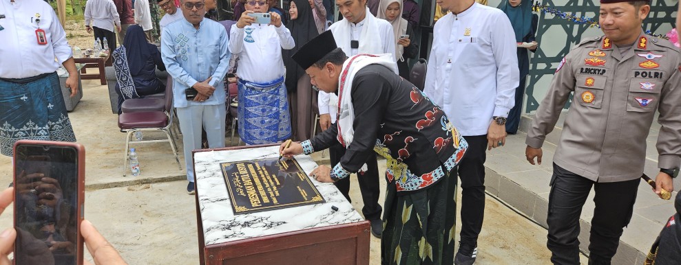 Resmikan Pesantren Imam Shaleh Inuman;  UAS Sebut Suhardiman Bupati Pertama Dirikan Pesantren