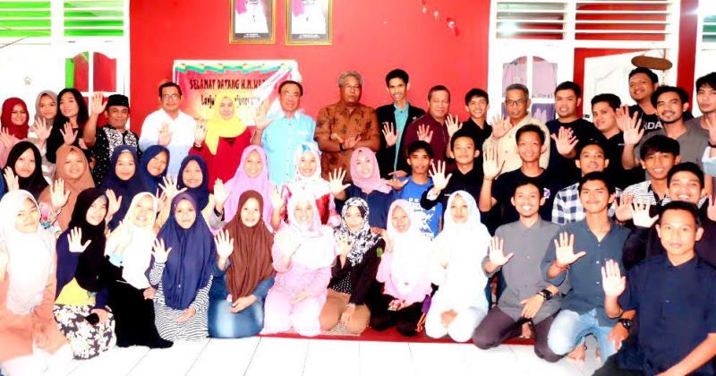 Bupati Wardan Ikuti Dialog Bersama Mahasiswa Inhil di Yogyakarta