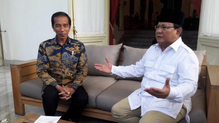 Antara Prabowo dan Jokowi, Akan Berlabuh ke Manakah Suara Santri?