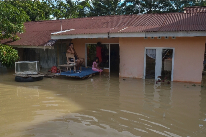 BPBD Pekanbaru Peringatkan Warga Bantaran Sungai Waspadai Banjir