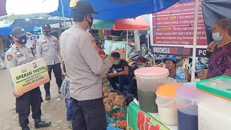 Wujudkan Kecamatan Ukui Aman dan Bebas dari Covid-19, Polsek Ukui Rutin Gelar Operasi Yustisi