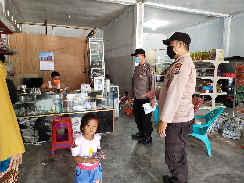 Patroli Dialogis, Polsek Langgam Cegah C3 dan Sosialisasi Antisipasi Penyebaran Covid-19