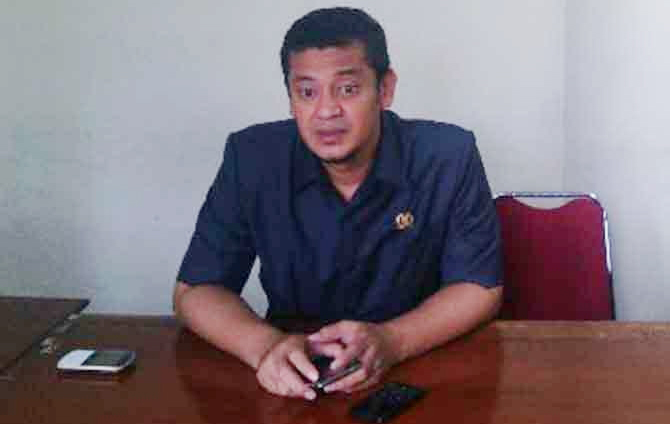 Pimpinan DPRD Setuju Seluruh Pejabat di Riau Dites Urine