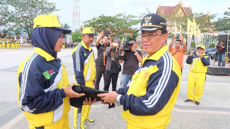Bupati Wardan Lepas Kontingen Olahraga Ikuti Porprov Riau ke-9 Tahun 2017 di Kampar
