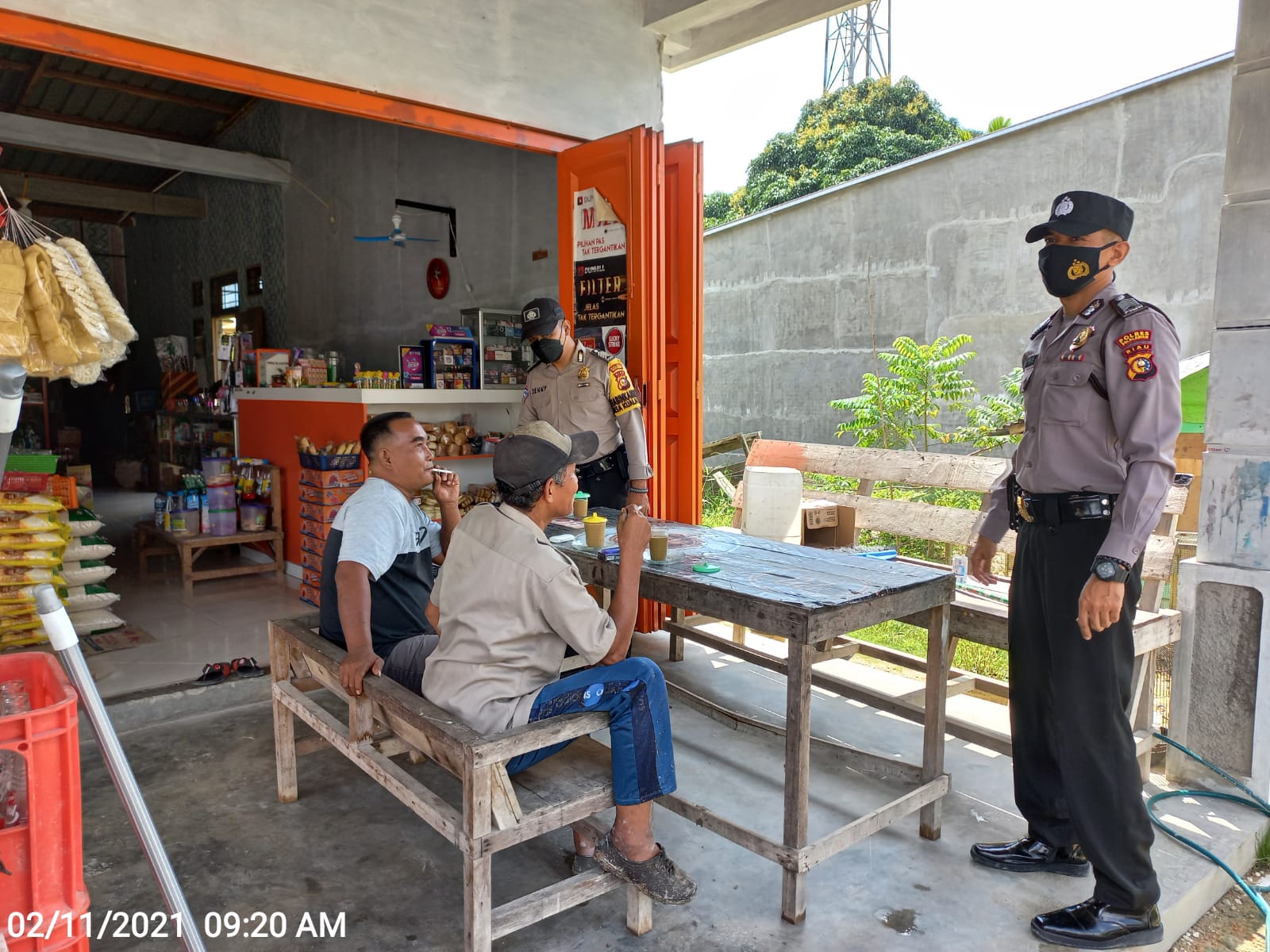 Polsubsektor Pelalawan Lakukan Pendisiplinan Prokes di Desa Lalang Kabung