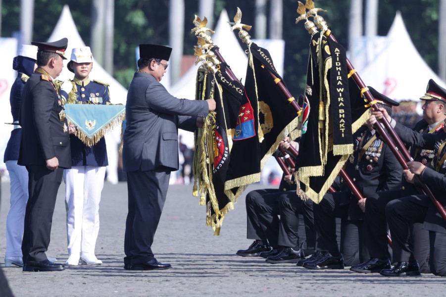 Presiden Prabowo Anugerahkan Nugraha Sakanti dan Bintang Bhayangkara Nararya kepada Jajaran Polri