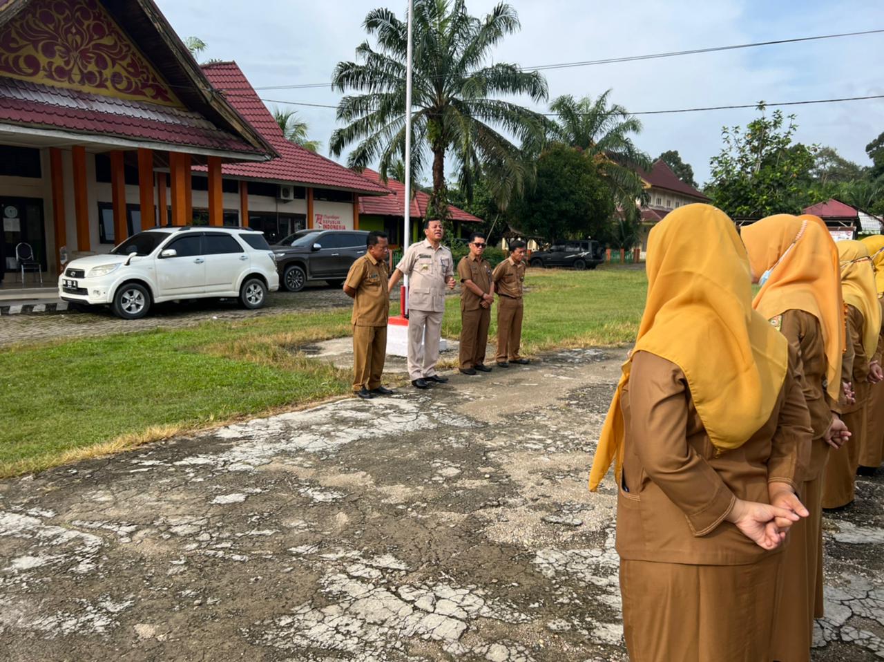PLT Bupati Kuansing Sidak Kantor Camat Inuman, Hari Pertama Masuk Kerja Pasca Libur Tahun Baru 