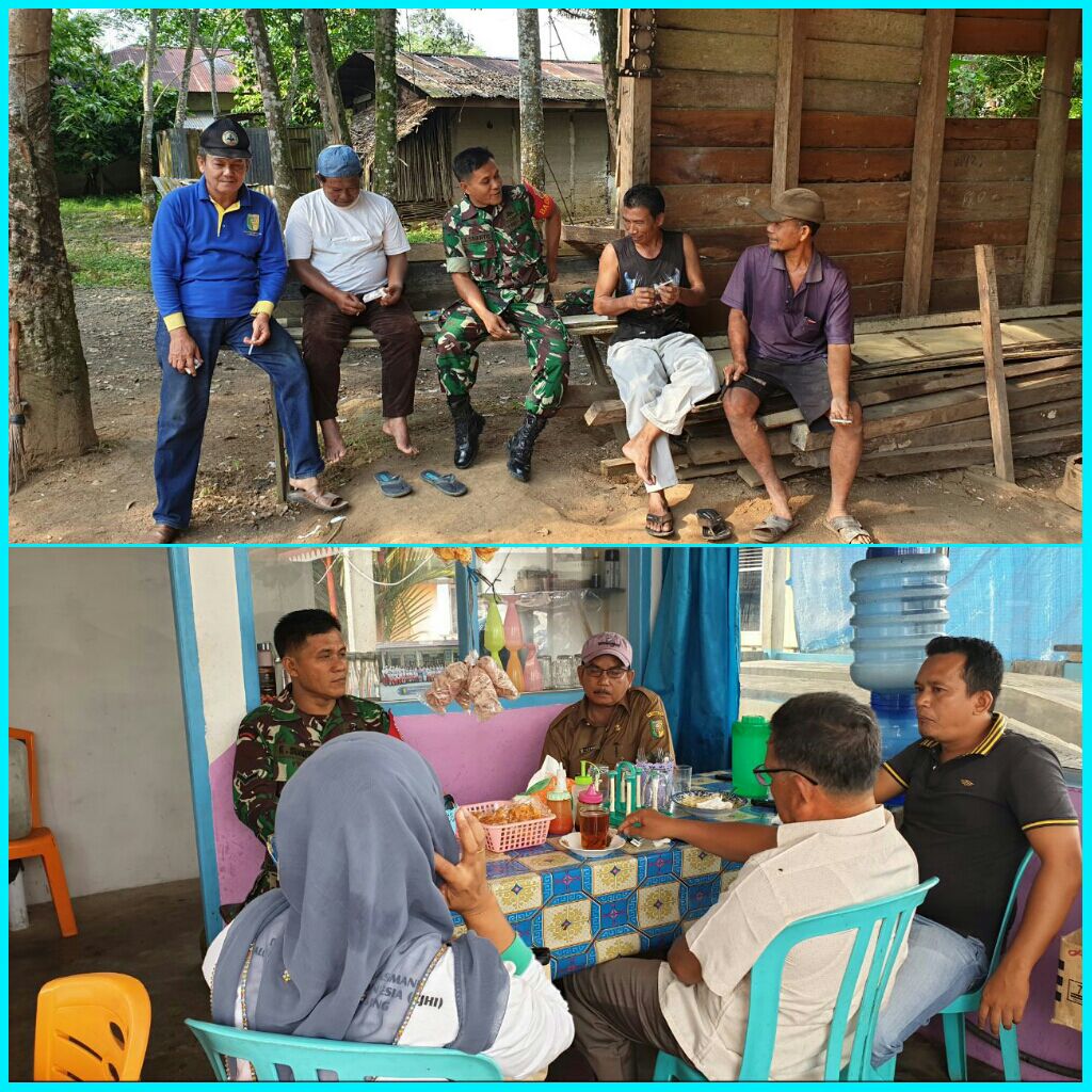 Anggota Koramil Kuantan Hilir Melakukan Komsos Dengan Masyarakat Desa Tanjung Putus.