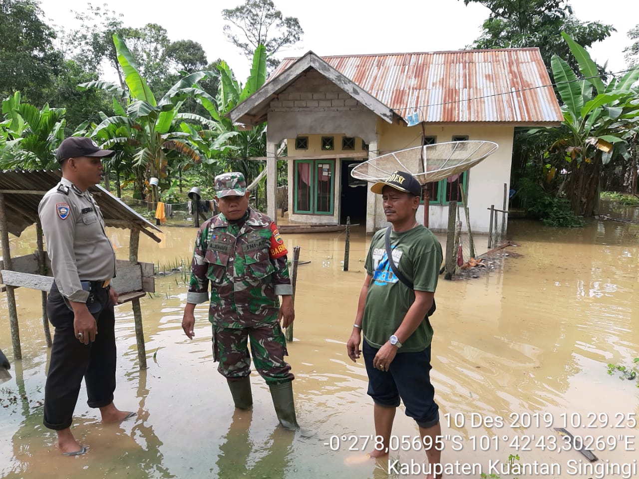 Monitoring Dan Penanganan Wilayah Rawan Banjir Diwilkum Polsek Kuantan Hilir.
