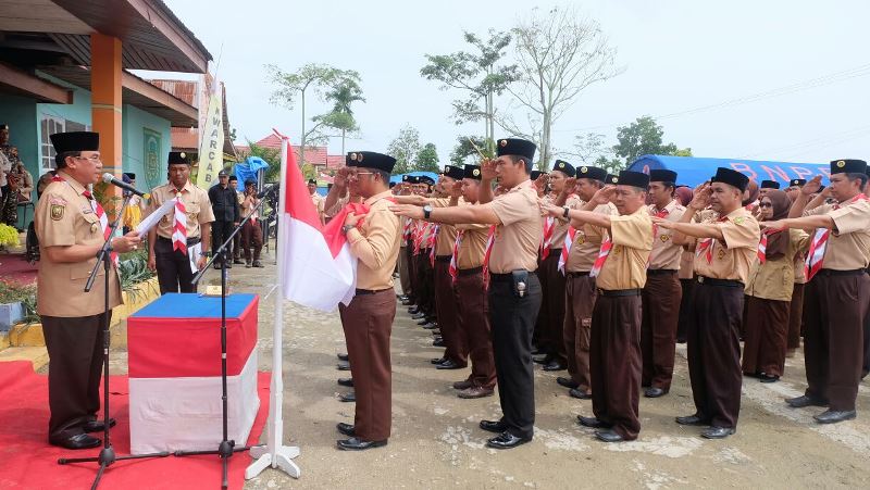 Bupati Inhil Buka Perkemahan Karya Kecamatan Keritang