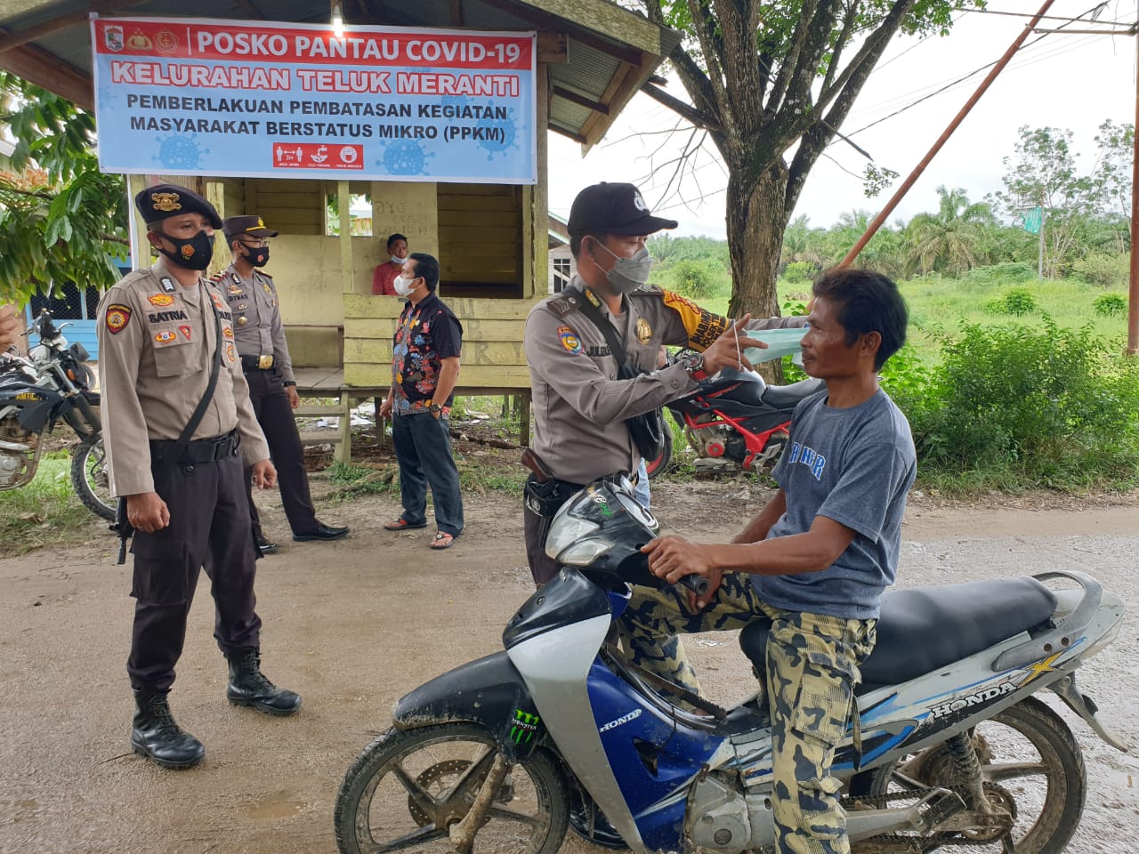 Polsek Teluk Meranti Pantau Penerapan Prokes Warga