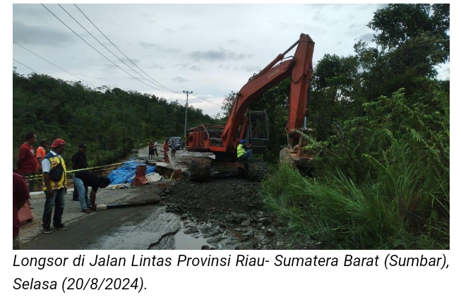 Jalan Lintas Riau-Sumbar Longsor, Arus Lalin Buka Tutup