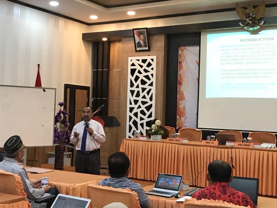 Workshop WMA di Padang, Prof Mustafa: Semua Bidang Ilmu Itu Ada Journalnya