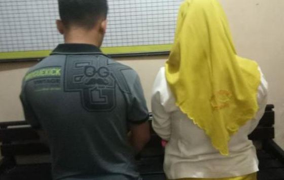 Kepergok Mesum di Kamar Mandi Masjid, Pasangan Remaja Diarak Warga, Videonya Viral