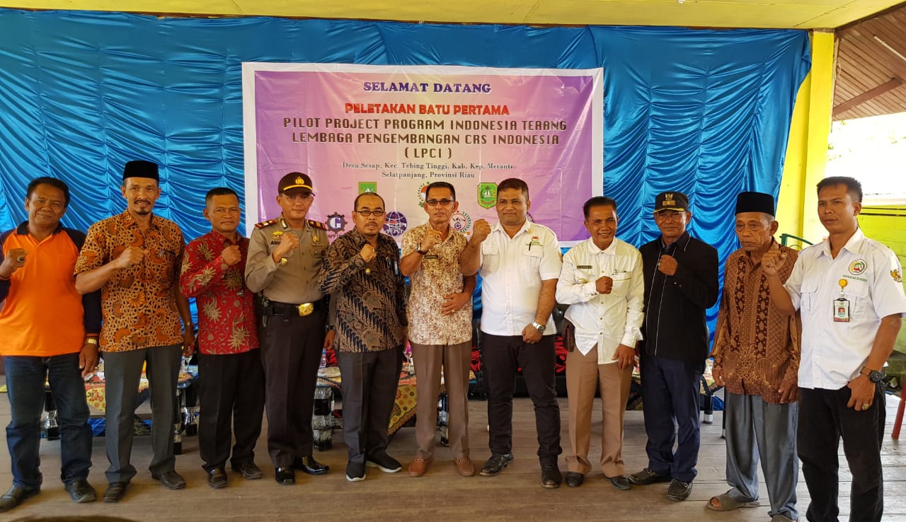Asisten III Sekda Meranti Lakukan Peletakan Batu Pertama Pilot Project Program Indonesia Terang LPCI