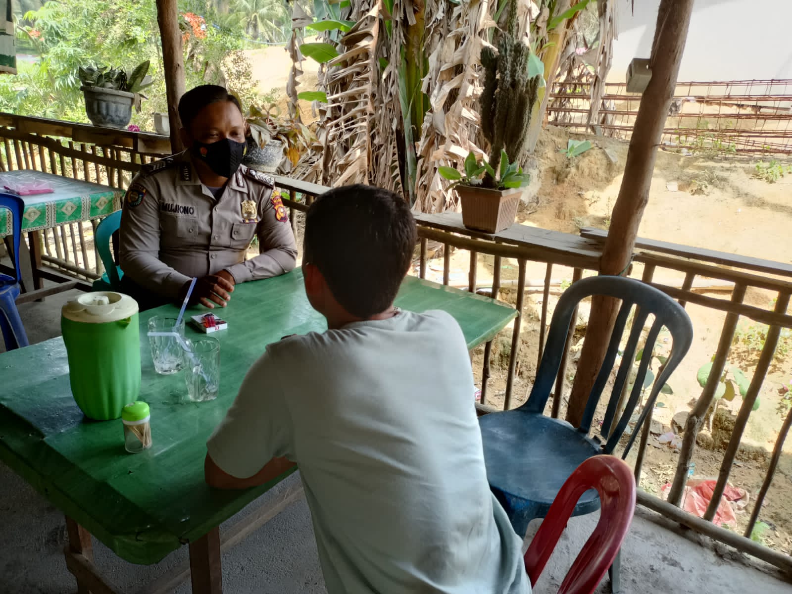 Selalu aktif Jaga Silaturahmi, Bhabinkamtibmas Polsek Kerumutan Sambangi Warga Binaan