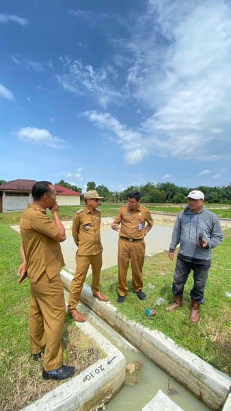 Dukung Program Ketahanan Pangan Bupati Suhardiman;  Camat Sentra Apresiasi Gebrakan Dinas Perikanan di Marsawa