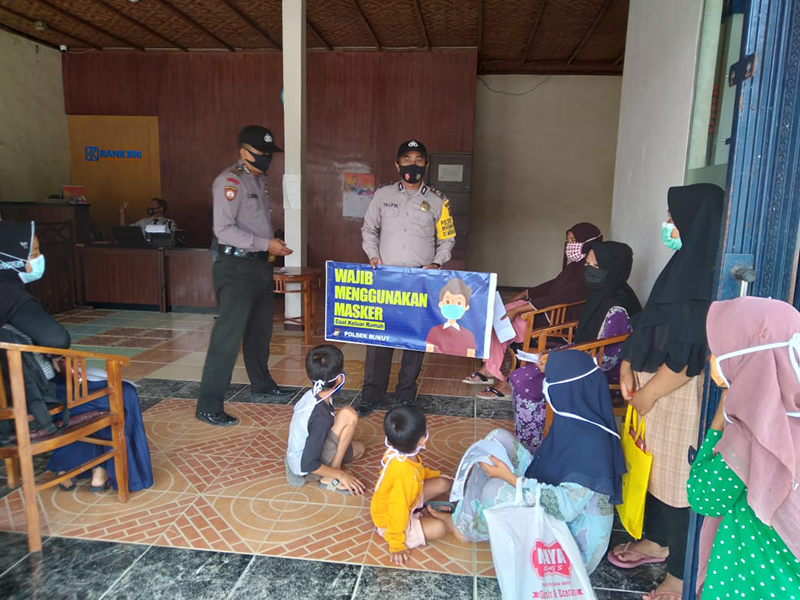 Pastikan Prokes Warganya Diterapkan, Polsek Bunut Laksanakan Operasi Yustisi
