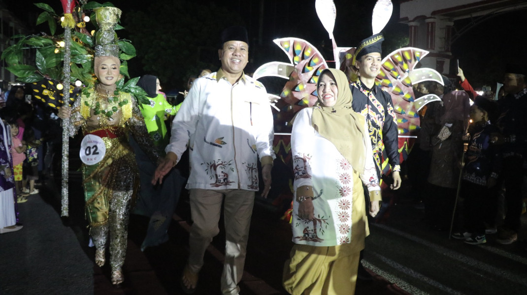 Batik Kuansing Carnival  