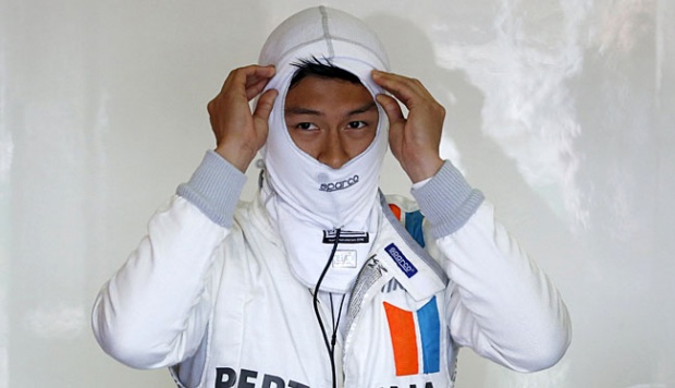 Alhamdulillah... Rio Haryanto Akhirnya Bisa Lanjut Balapan Hingga Akhir