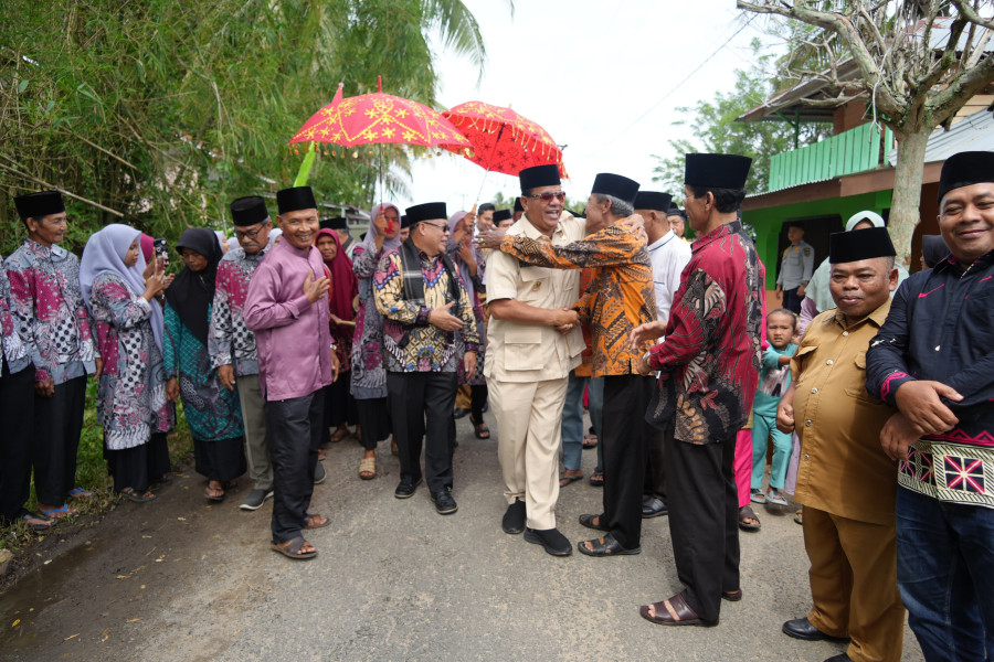 Hadir Di Acara Doa Padang KHS,  Penghulu Koto Rajo Ajak Masyarakat Dukung Kepemimpinan Bupati Suhardiman