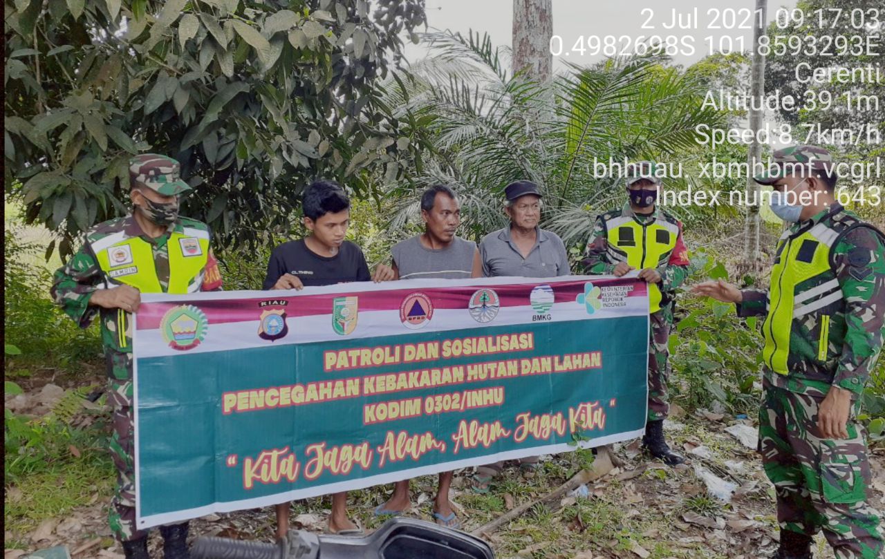 Koramil 06/Cerenti Terus  Sosialisasikan Dan Patroli Tentang Bahaya Karhutla Di Wilayah Binaannya di Desa Koto Cerenti