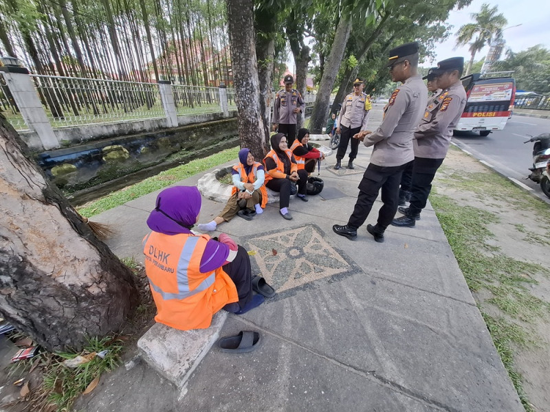 Ciptakan Pilkada Damai, Satgas Binmas Berikan Sosialisasi dan Edukasi ke Masyarakat